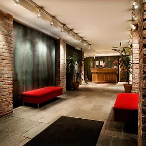 Hellsten 4*, Stockholm Svédország