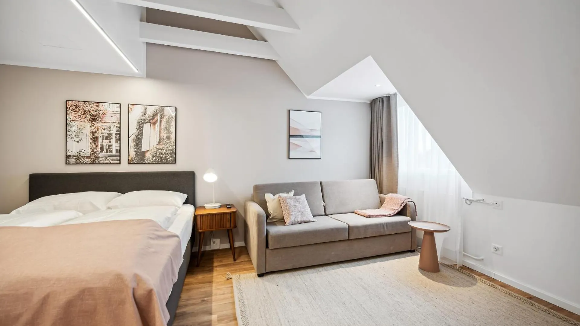 Limehome Basel Muenzgasse 0*,  スイス