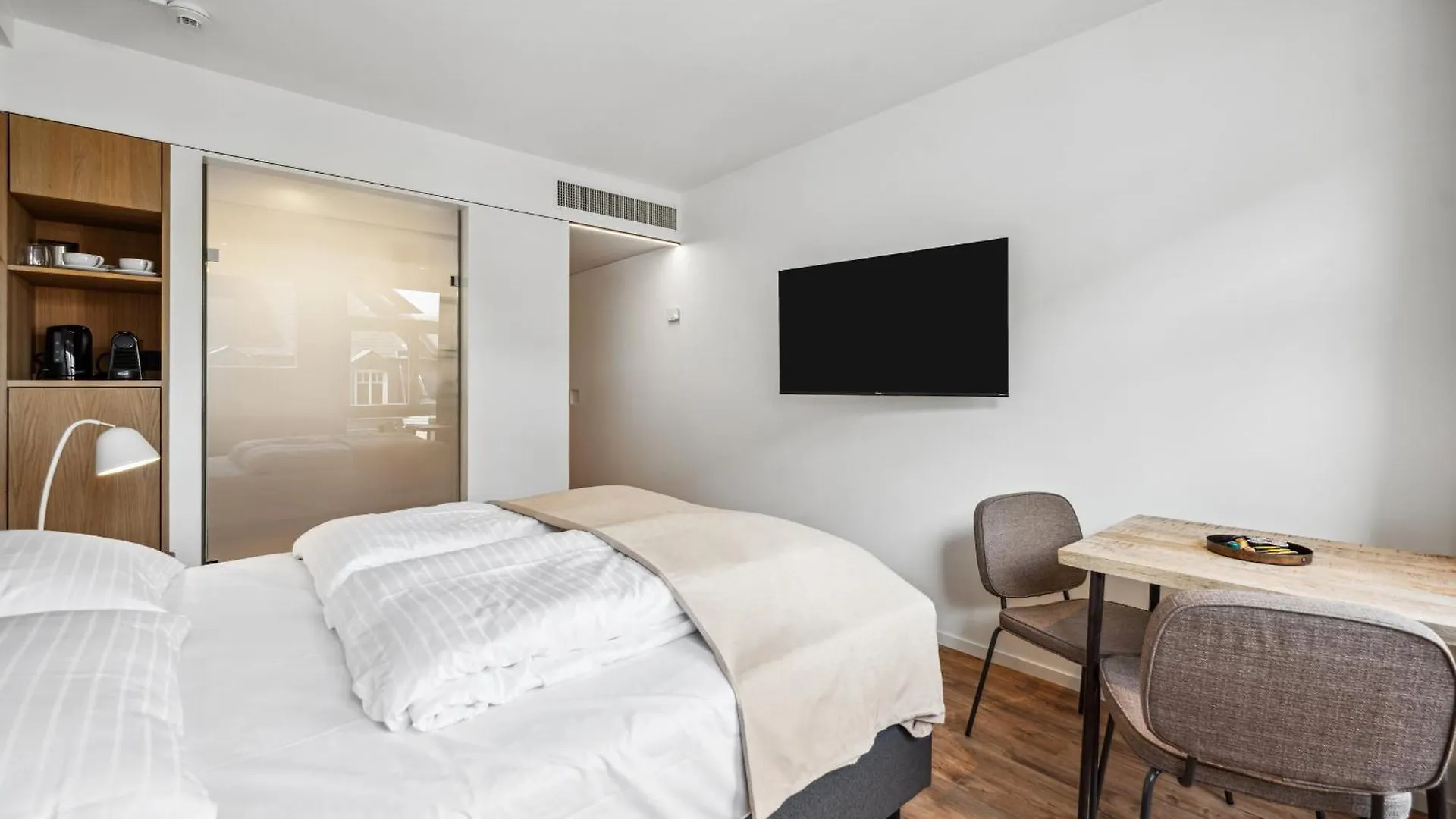 Limehome Basel Muenzgasse 0*,  スイス